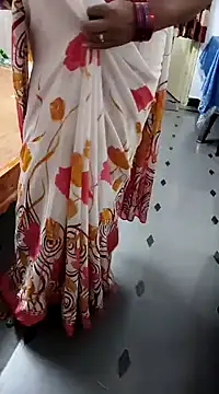 Snapshot of laxmitelugu78 chatting on February 4, 1:59 pm laxmitelugu78 online show from February 4, 1:59 pm