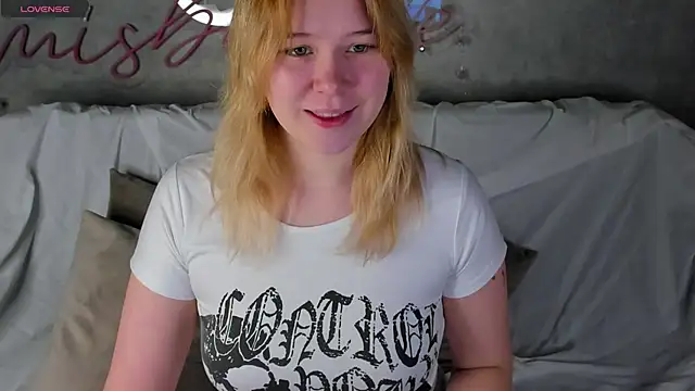 Amy Kimberlly online show from September 21, 12:01 am