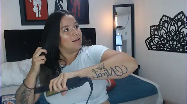 Kristin milk online show from February 10, 11:57 am