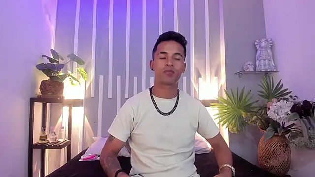 Nikki and Mayk online show from November 14, 2:43 am