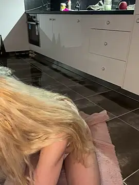 BabyBell69 online show from March 12, 11:44 pm