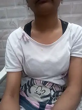 Snapshot of Tanu-00 chatting on February 24, 6:15 pm Tanu-00 online show from February 24, 6:15 pm