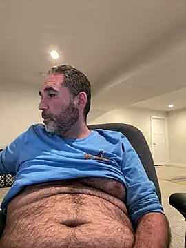 Snapshot of harrychest chatting on May 15, 6:26 pm harrychest online show from May 15, 6:26 pm