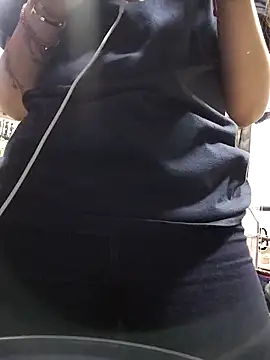 samathasexx online show from March 13, 11:44 pm