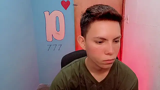 Alexxx lov online show from May 1, 12:43 pm