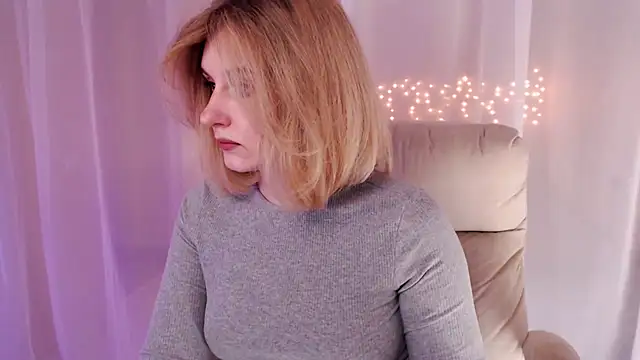 Snapshot of Freya_Celestial chatting on March 14, 5:35 pm Freya Celestial online show from March 14, 5:35 pm