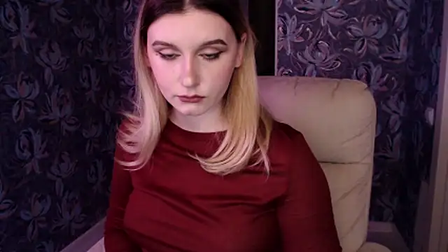 Snapshot of Freya_Celestial chatting on February 20, 2:17 pm Freya Celestial online show from February 20, 2:17 pm