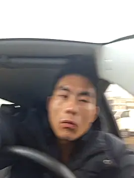 Snapshot of Doh728 chatting on February 22, 3:01 am Doh728 online show from February 22, 3:01 am