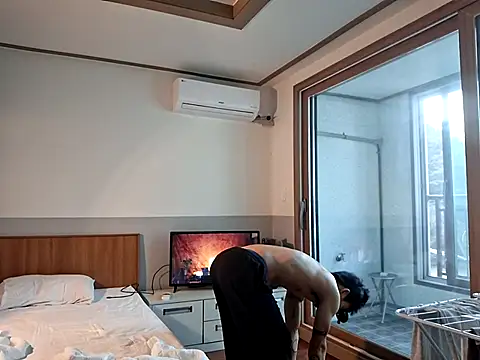 Snapshot of Doh728 chatting on February 23, 11:14 pm Doh728 online show from February 23, 11:14 pm