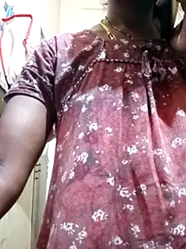 Snapshot of TeluguammayiMahi chatting on February 23, 5:34 am TeluguammayiMahi online show from February 23, 5:34 am