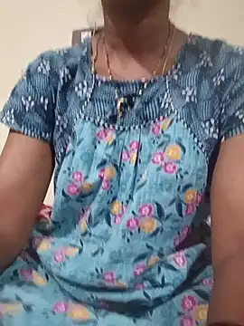 Snapshot of TeluguammayiMahi chatting on May 29, 8:29 pm TeluguammayiMahi online show from May 29, 8:29 pm