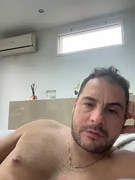 Snapshot of justeqqun chatting on February 22, 10:18 am justeqqun online show from February 22, 10:18 am