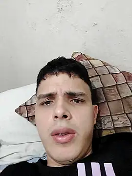 Snapshot of xxaviermendez chatting on October 20, 6:19 pm xxaviermendez online show from October 20, 6:19 pm
