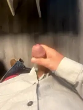 yannusgir33 online show from January 8, 10:17 am