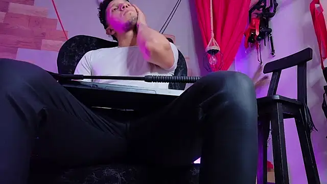 AngeloColleen online show from November 23, 5:35 pm