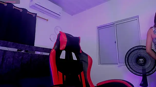 Nicol TransGirl online show from September 25, 3:21 am