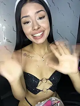 Miss karol online show from March 5, 6:01 pm