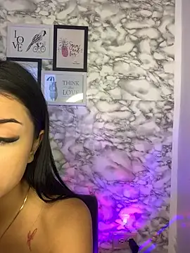 Miss karol online show from November 22, 6:40 pm