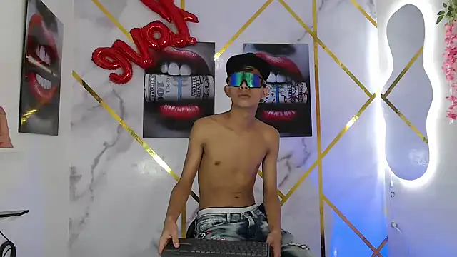 KING STYLE2 online show from March 22, 5:52 pm