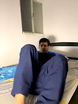 Snapshot of Santiago-Thompson chatting on September 13, 6:46 am Santiago-Thompson online show from September 13, 6:46 am