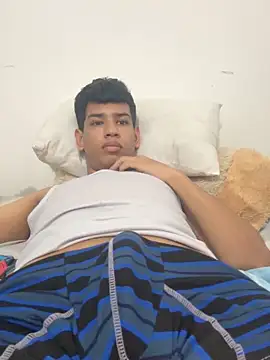 Snapshot of Santiago-Thompson chatting on October 23, 3:33 pm Santiago-Thompson online show from October 23, 3:33 pm