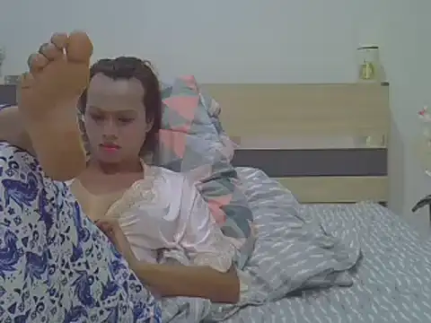 TSCHERRYANDPINKY online show from October 22, 5:34 pm