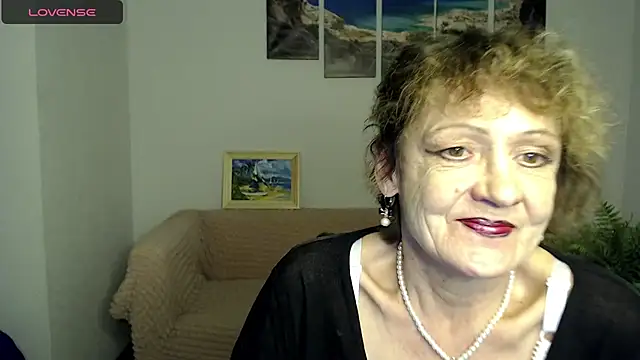 SexyGrandma  online show from February 8, 3:31 pm