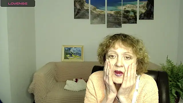 SexyGrandma  online show from February 9, 12:39 am