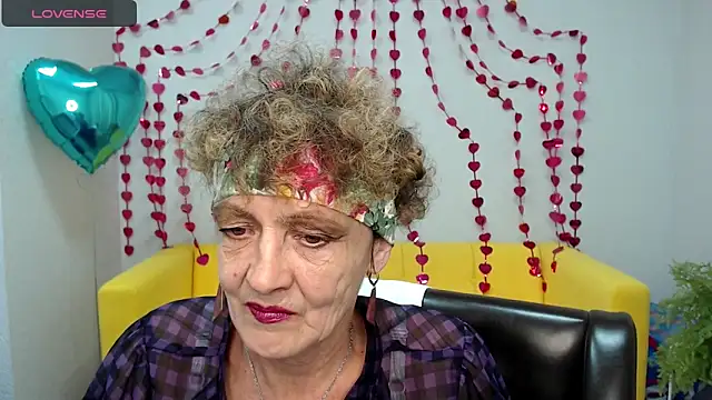 SexyGrandma  online show from February 10, 3:53 pm