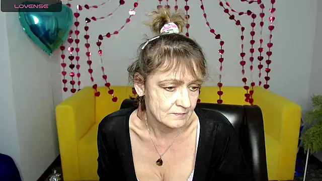 SexyGrandma  online show from February 11, 3:29 pm