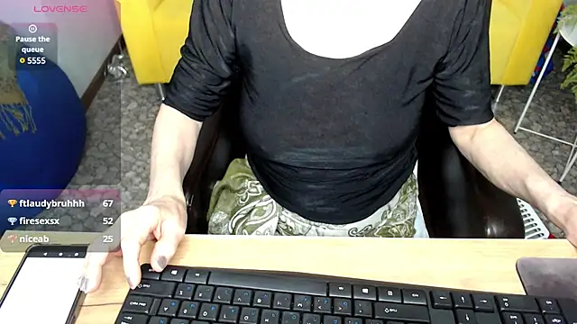 SexyGrandma  online show from February 25, 12:47 am