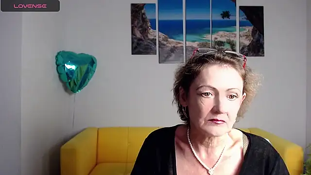 SexyGrandma  online show from March 21, 4:18 pm