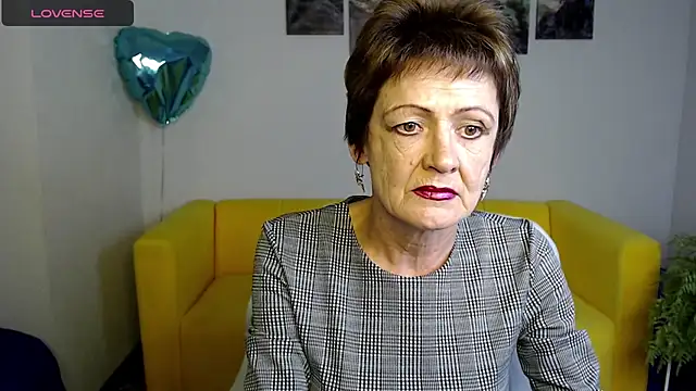 SexyGrandma  online show from March 22, 4:37 pm