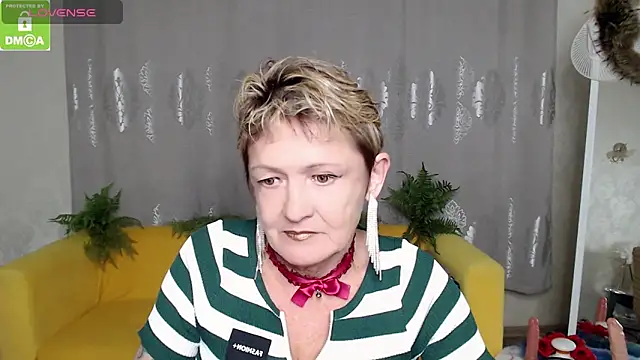 SexyGrandma  online show from November 29, 5:05 pm