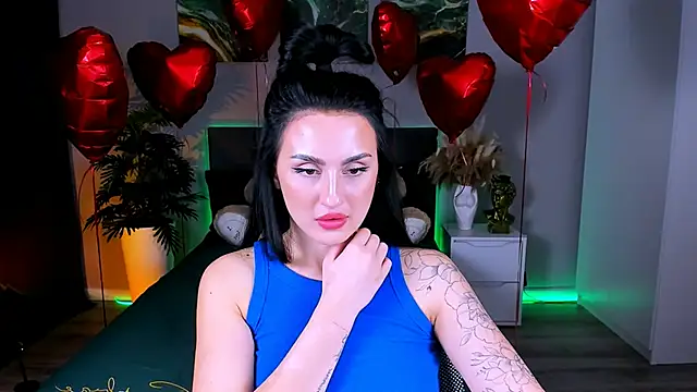 EmiliaBeynard online show from March 10, 4:57 pm