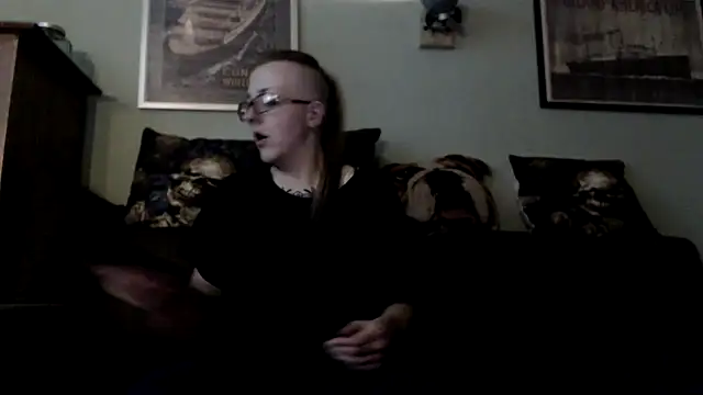 Astrid-Gilbert online show from January 29, 6:18 pm