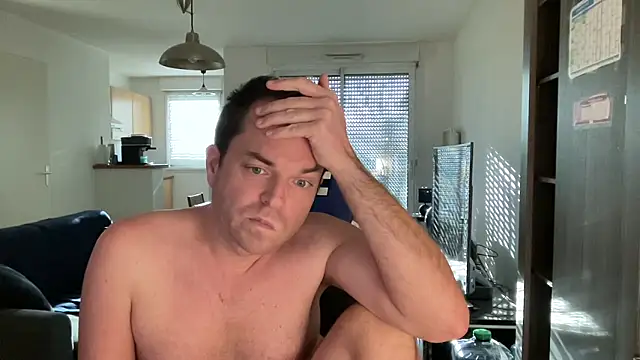 Funnyjul31 online show from March 2, 4:10 pm