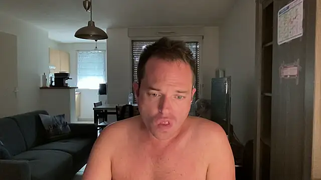 Funnyjul31 online show from September 9, 3:44 pm