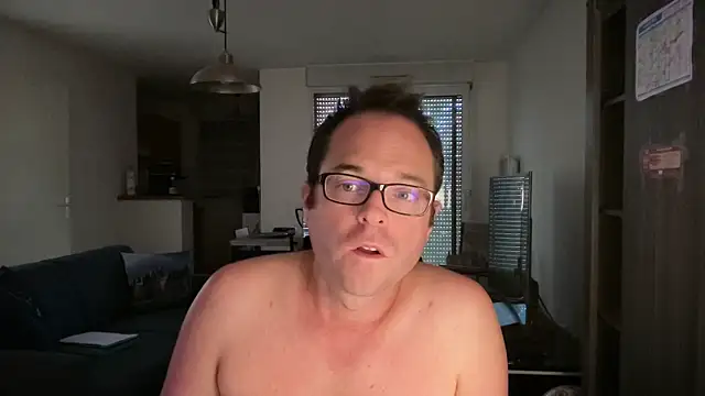 Funnyjul31 online show from October 8, 1:31 pm