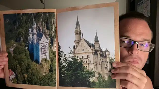 Funnyjul31 online show from October 29, 7:48 pm