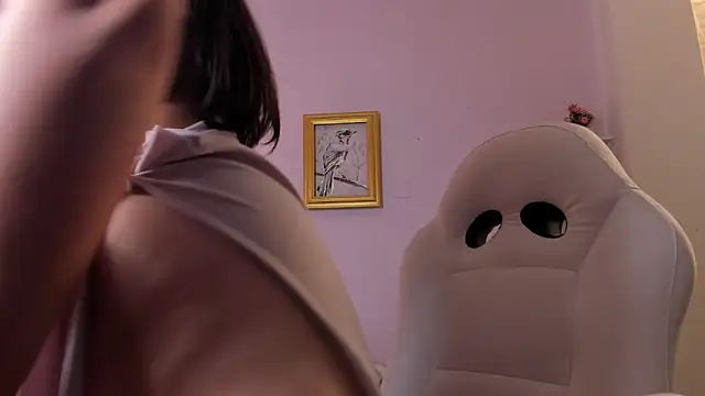 Snapshot of LeilaRasi chatting on February 11, 11:22 pm LeilaRasi online show from February 11, 11:22 pm