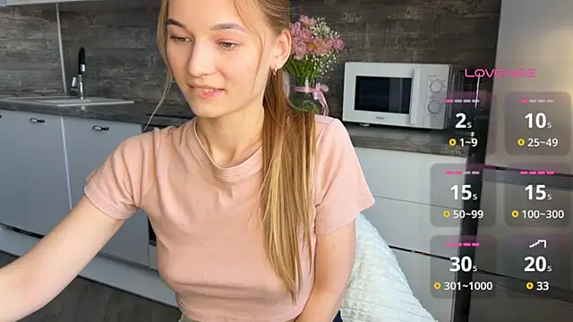 Snapshot of maria_plaudice chatting on March 13, 11:41 am maria plaudice online show from March 13, 11:41 am