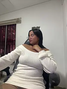 my cam online show from February 10, 8:00 pm