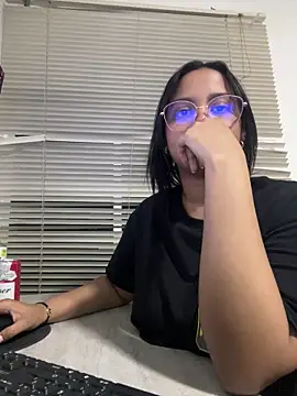 my cam online show from March 14, 12:32 am