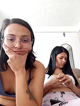 bri ali online show from March 13, 8:22 pm