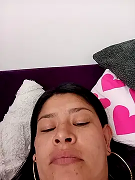 bri ali online show from December 16, 6:02 pm