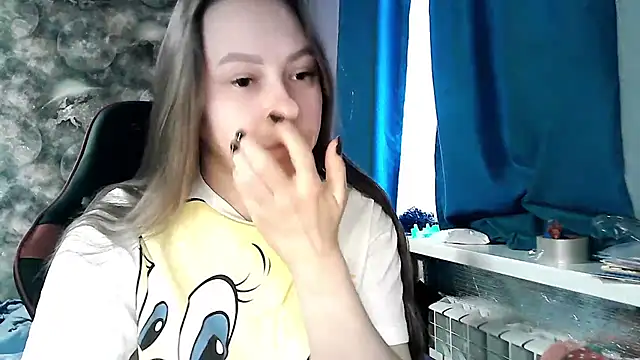 Misssweet s online show from March 11, 4:51 am