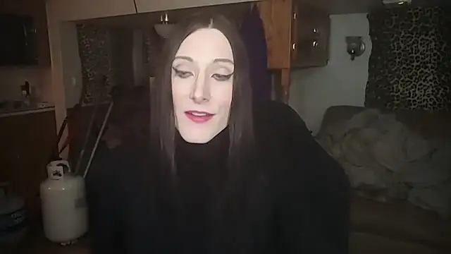 Snapshot of Ivyrose4999 chatting on January 3, 12:22 am Ivyrose4999 online show from January 3, 12:22 am