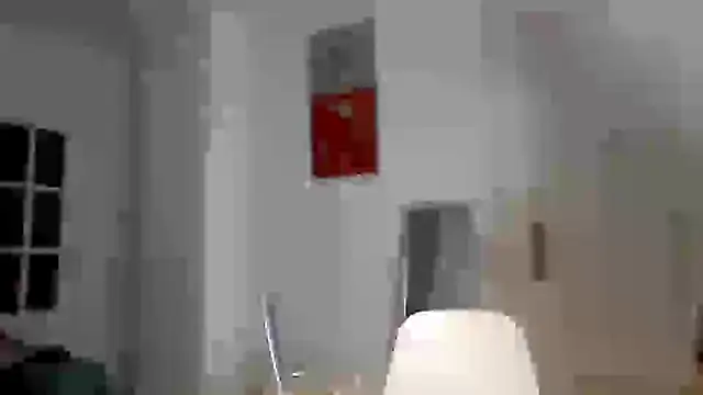 Snapshot of Luzia-Sal chatting on March 6, 7:14 am Luzia-Sal online show from March 6, 7:14 am