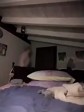 divinaerotica online show from December 20, 8:05 pm